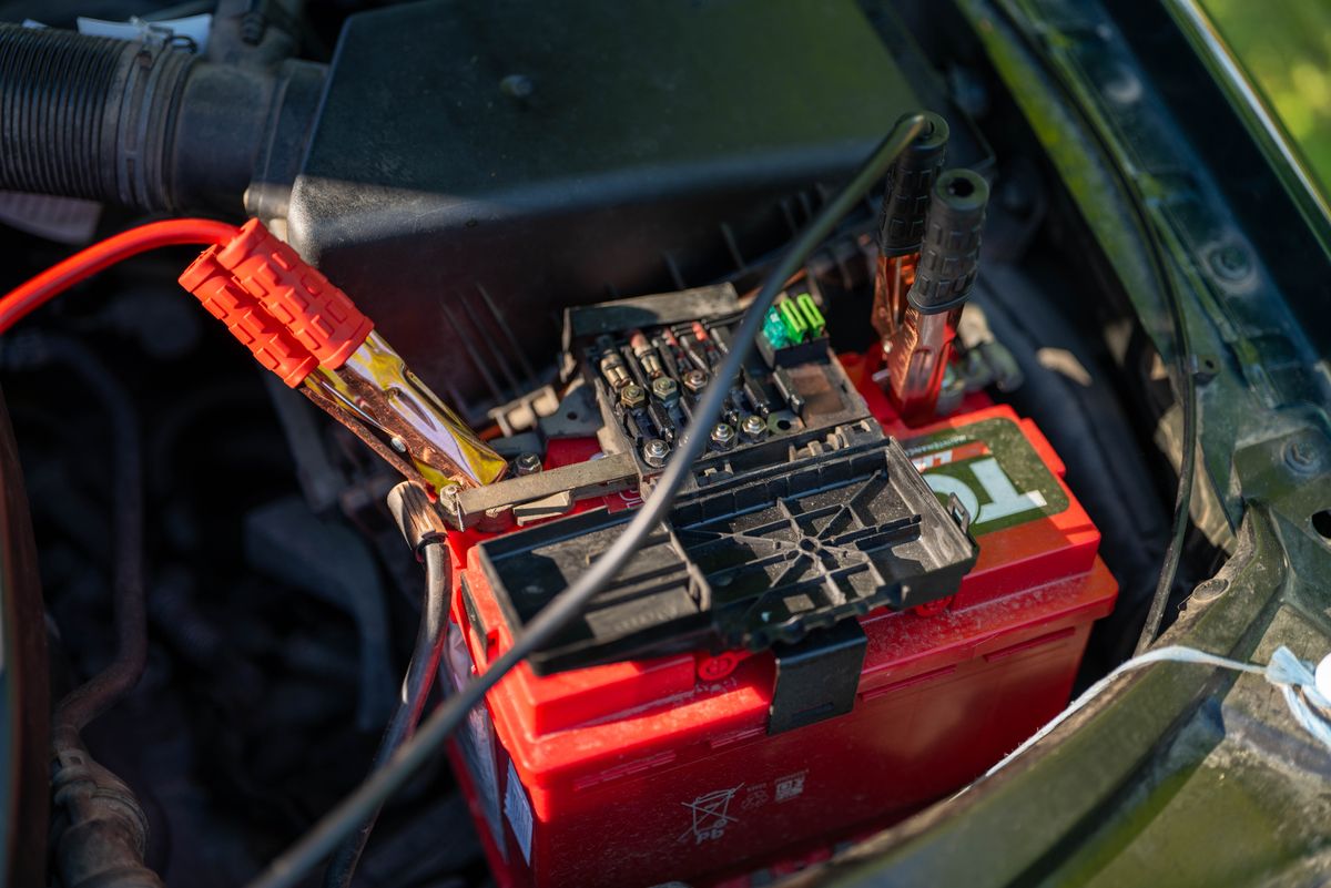 Dead battery jump start Elgin SC